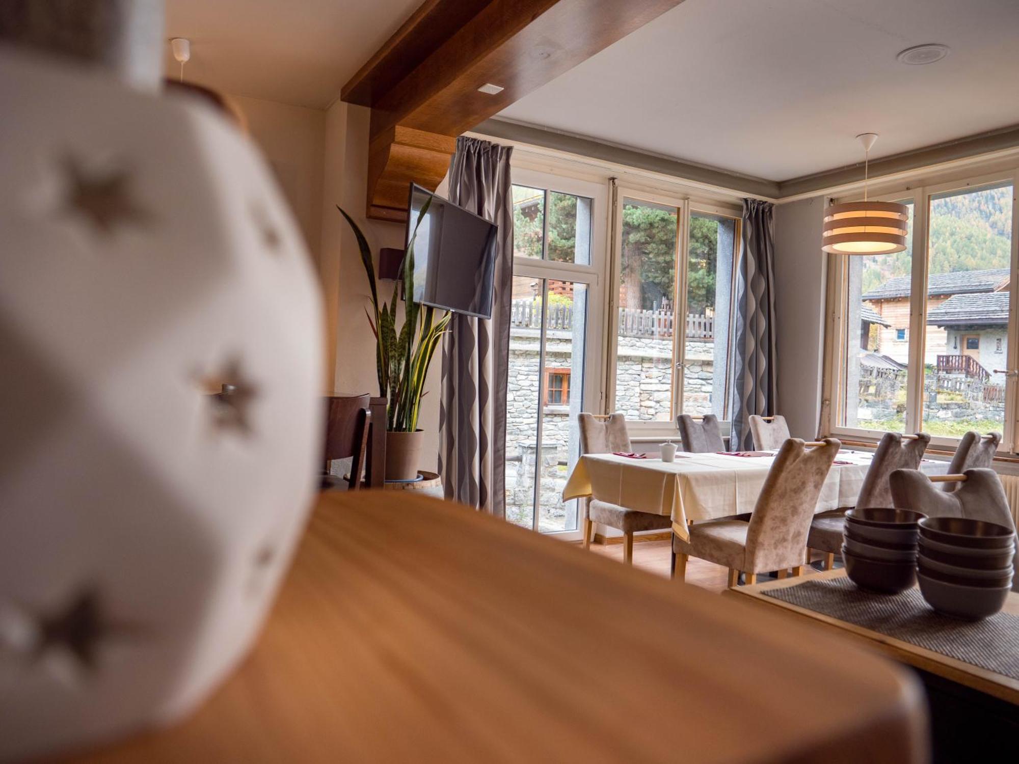 Hotel Le Besso - Swiss Romantic Lodge 지날 외부 사진